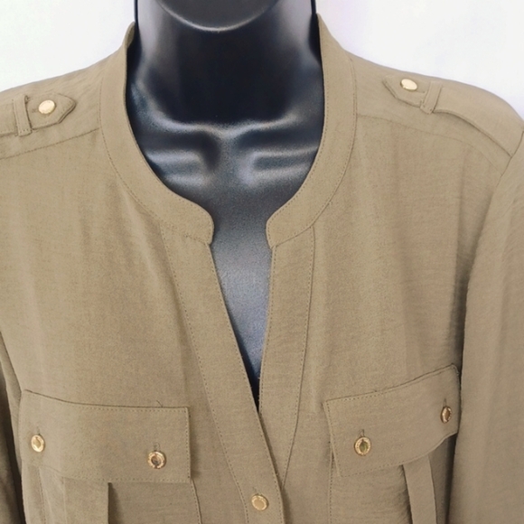 Calvin Klein Textured Roll Tab Button Down Shirt, Olive Green, NWOT - Picture 2 of 8